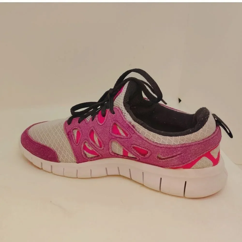 Nike Free Run 2 Girls Pink/Gray Sneakers - Size 6.5 Youth